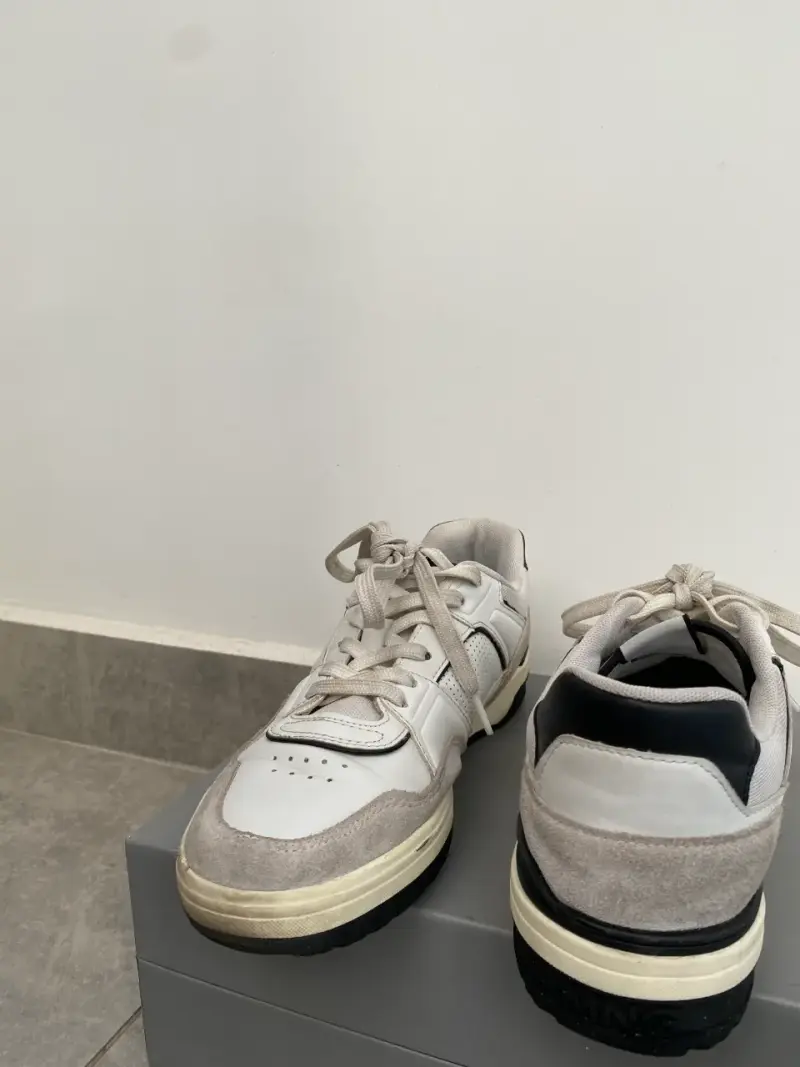 Zapatillas blancas de cuero y gamuza MANGO - 4
