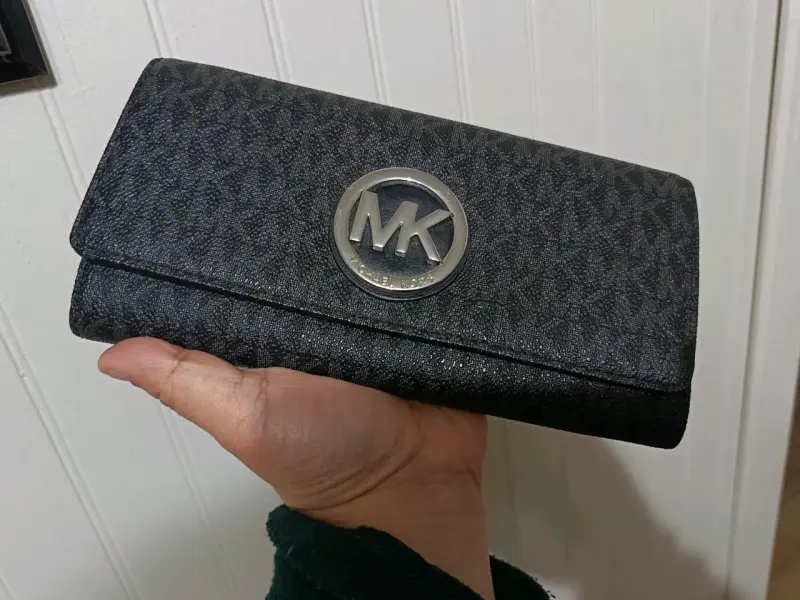 Billetera Mk original - 1
