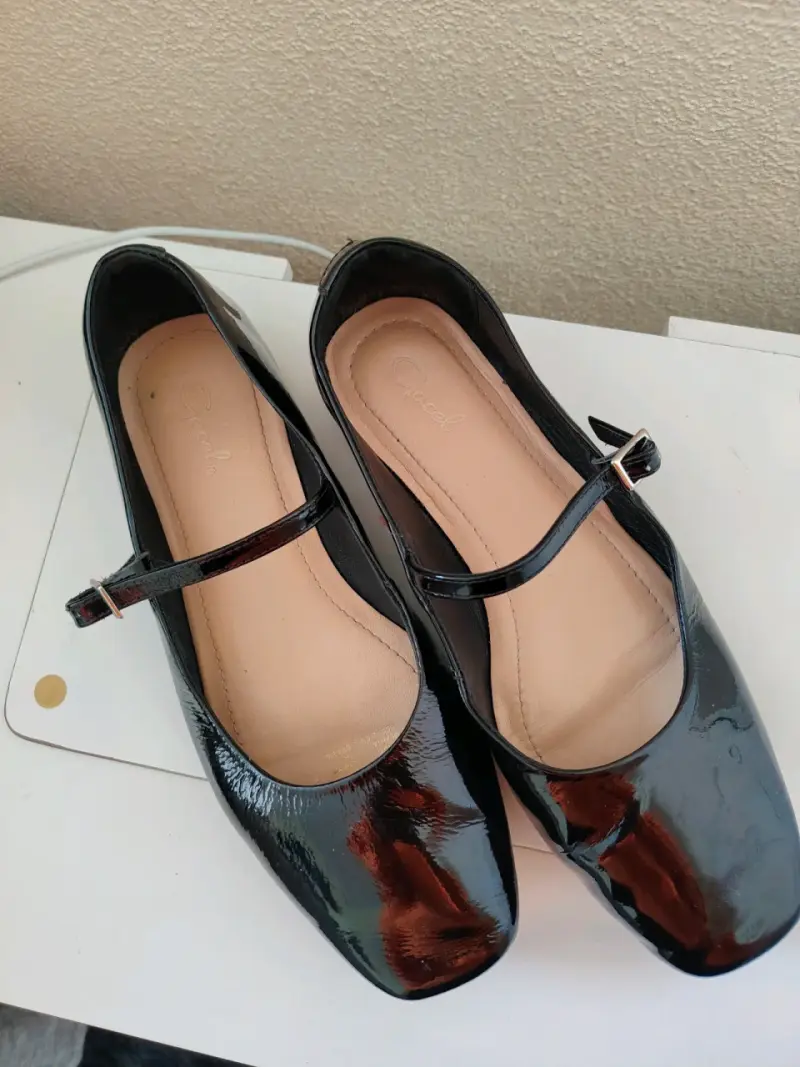Zapatos en buen estado - 1