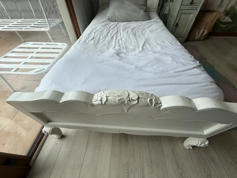 Cabecera de cama vintage blanca - 2