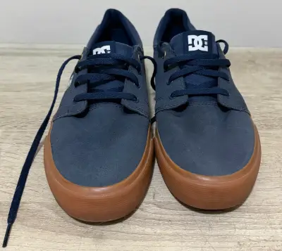 Zapatillas DC Shoes azul marino para hombre - miniatura 1