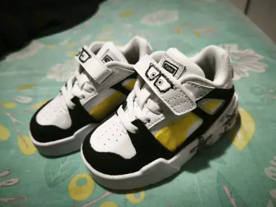 Zapatillas infantiles Puma Bob Esponja - miniatura 1