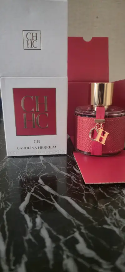 Perfume Carolina Herrera CH 100ml - miniatura 1