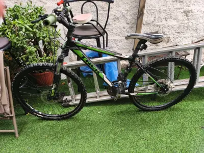 Bicicleta Trek - miniatura 2
