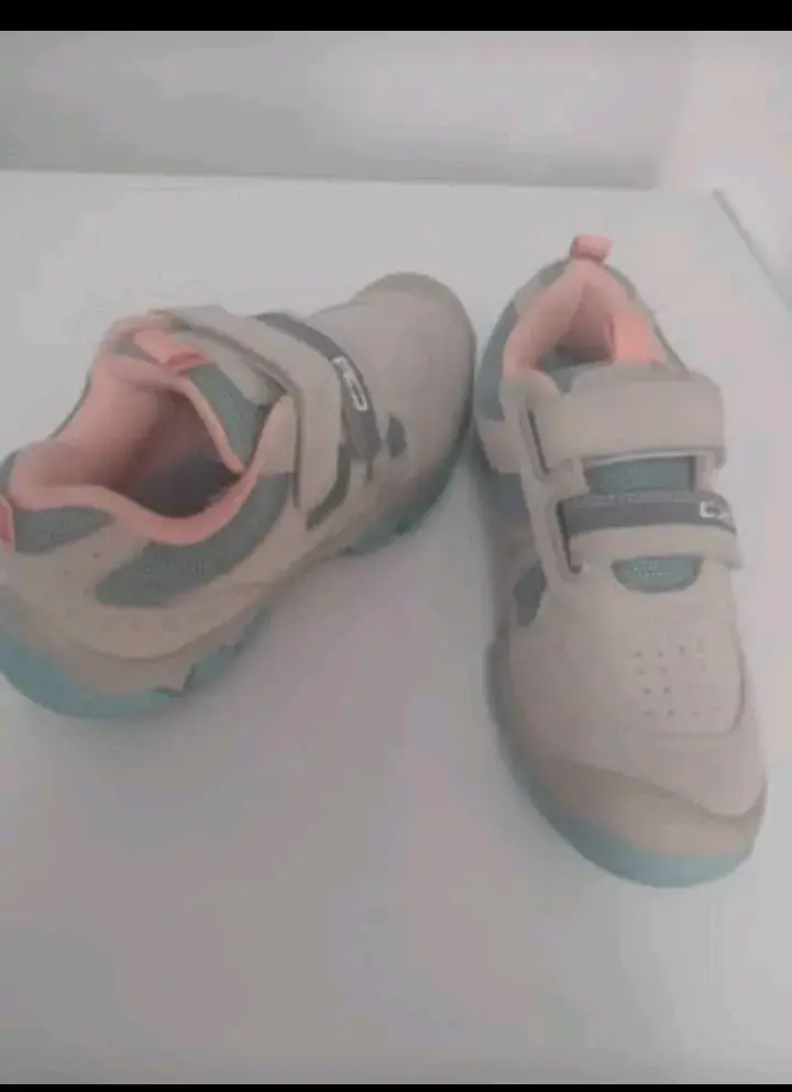 Zapatillas deportivas para niños #34 con velcro