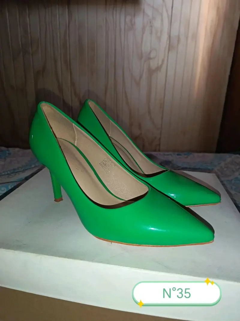 Zapatos de tacón verde brillante para mujer - 2
