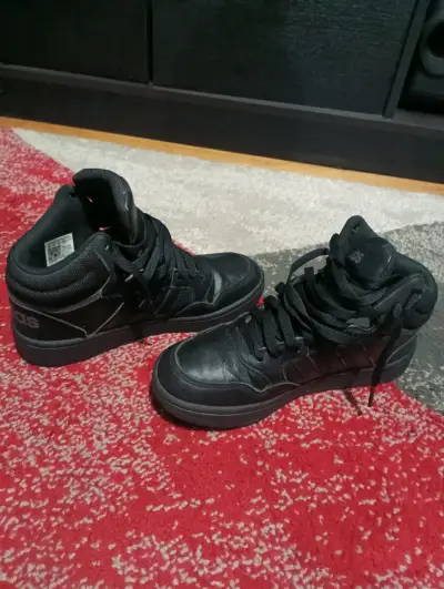 Zapatillas deportivas negras unisex - miniatura 3