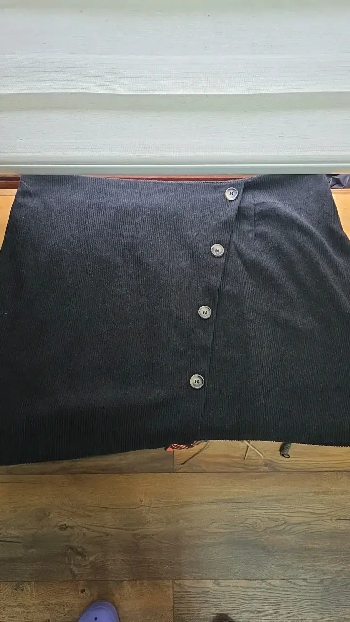 Falda negra Shein Curve 2XL con botones - 2