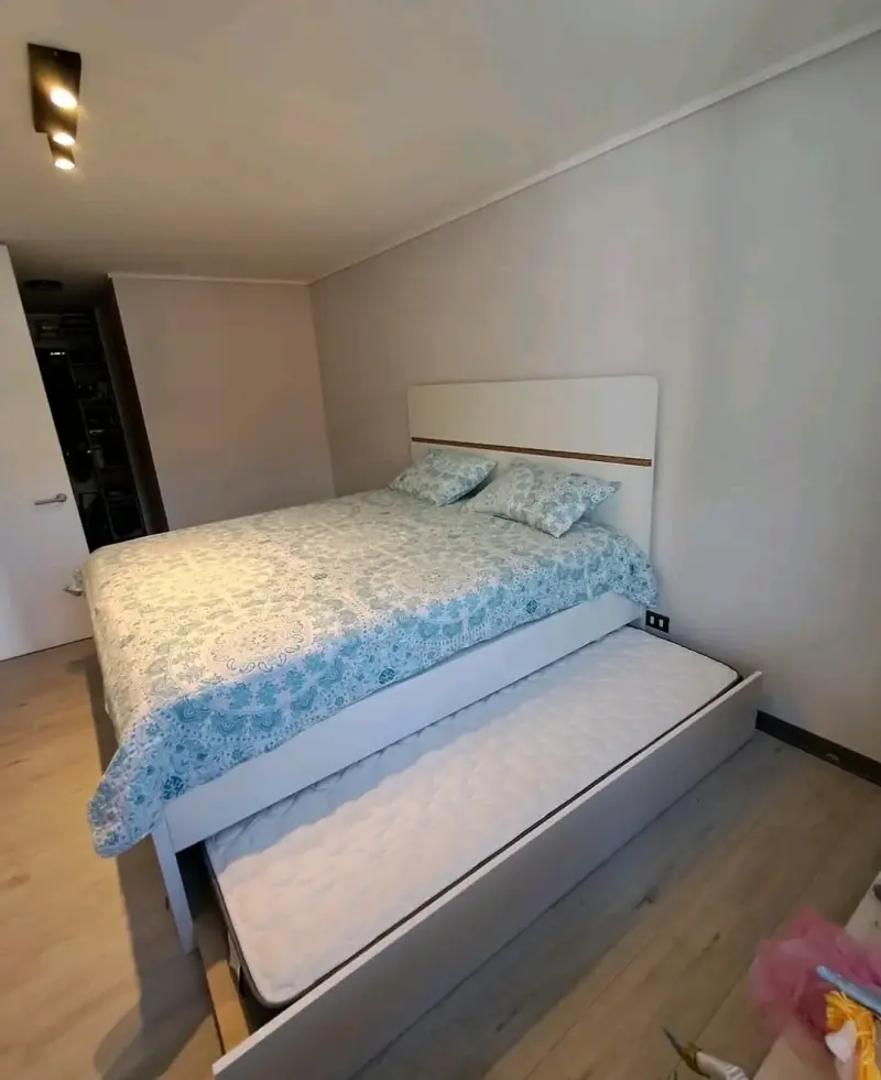 Cama matrimonial con cajones de almacenamiento - 4