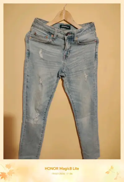 Lote de jeans pitillo desgastados para mujer - miniatura 4