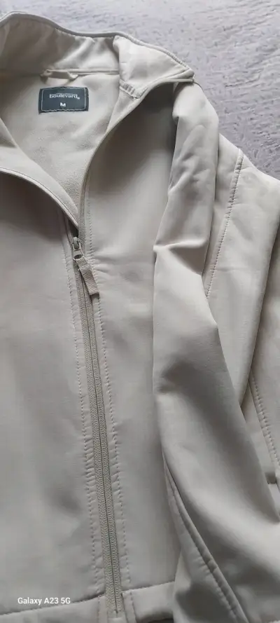 Chaqueta Boulevard beige con cierre - miniatura 1