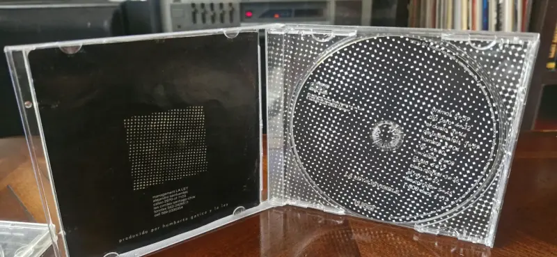 CD Álbum Invisible de La Ley - 4