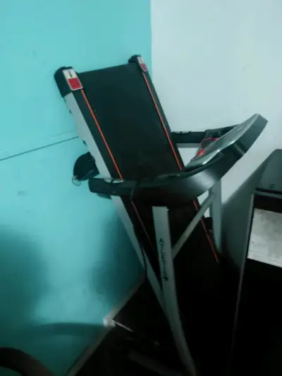 Caminadora eléctrica plegable Atletic con pantalla digital - miniatura 4