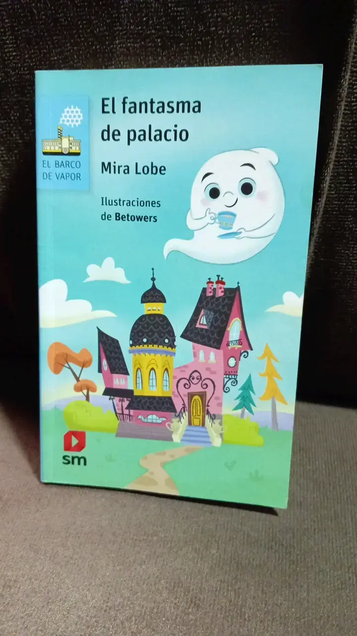 Libro infantil 'El fantasma de palacio' de Mira Lobe