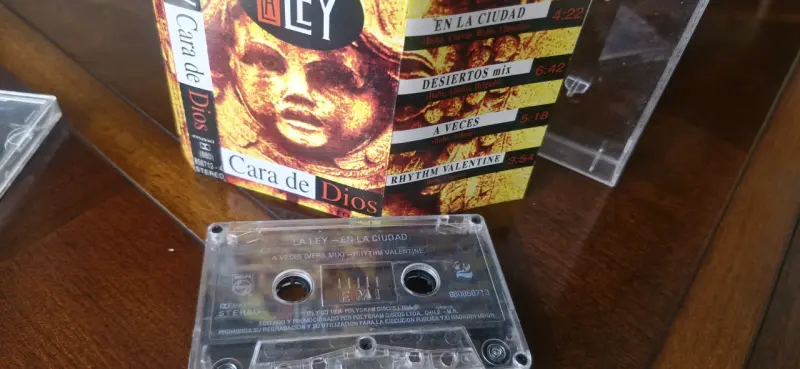 Cassette La Ley Cara de Dios Maxi - 4