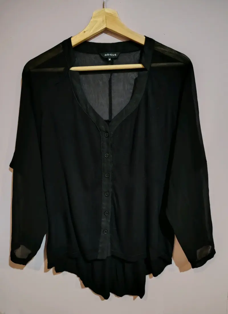 Blusa negra de gasa para mujer talla M