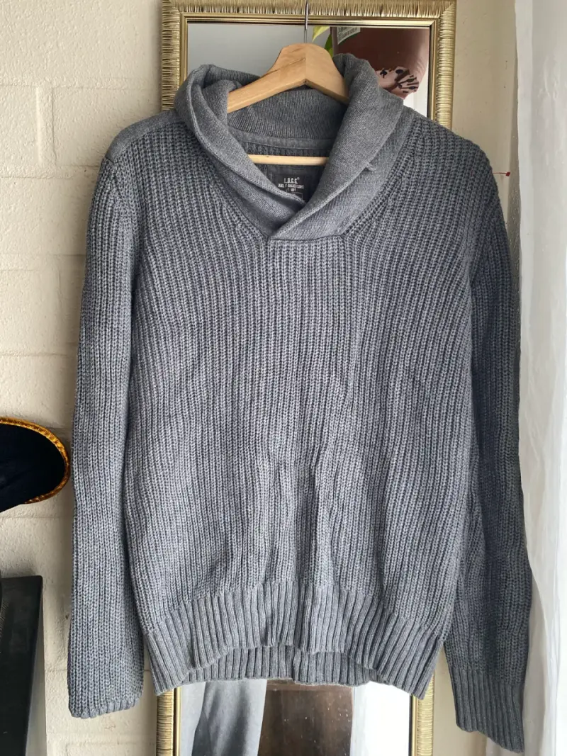 Suéter gris de lana con cuello alto hym - 1