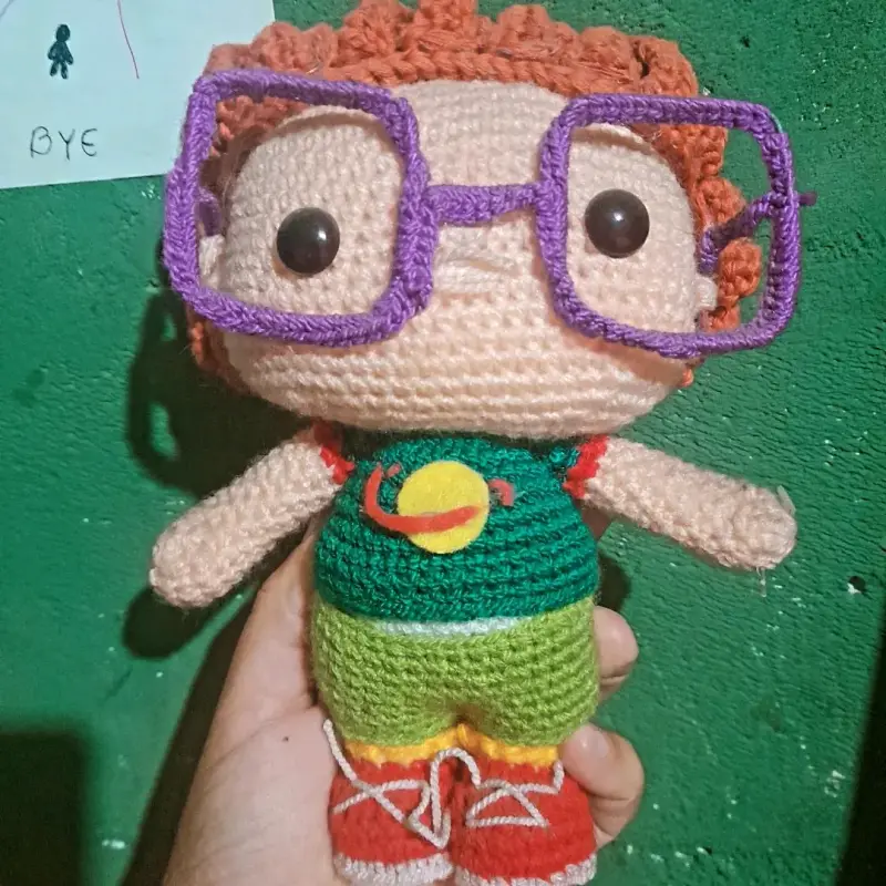 Muñeca de crochet hecha a mano - 2