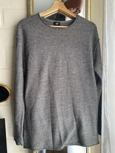 Suéter gris H&M para hombre - miniatura 1