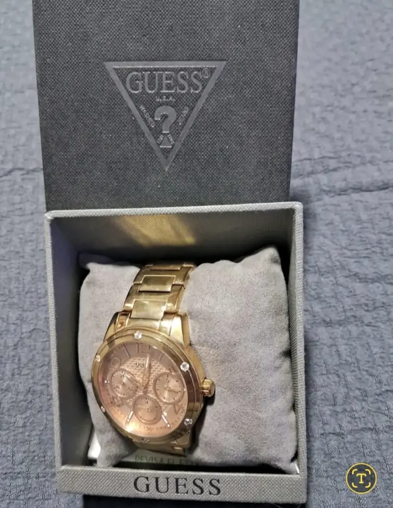 Reloj Guess dorado para hombre con caja original - 1