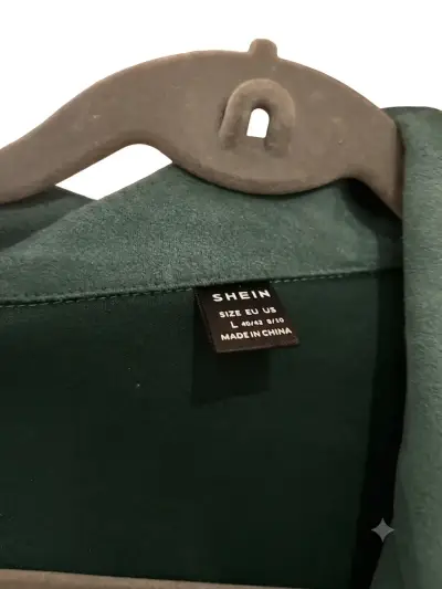 Abrigo largo verde elegante para mujer - miniatura 2