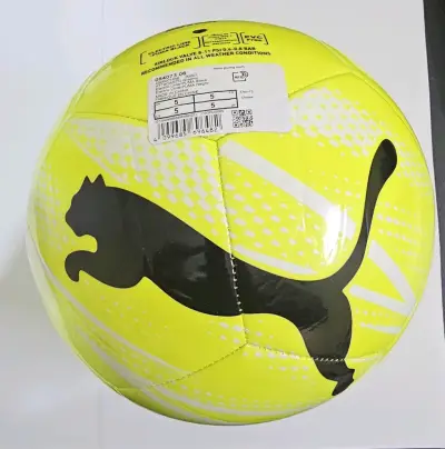 Balón de fútbol Puma amarillo para todo clima - miniatura 1