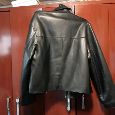 Chaqueta de cuero negra MNG para mujer - miniatura 3