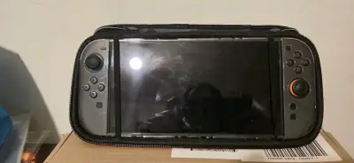 Consola Nintendo Switch 2 como nueva - miniatura 1
