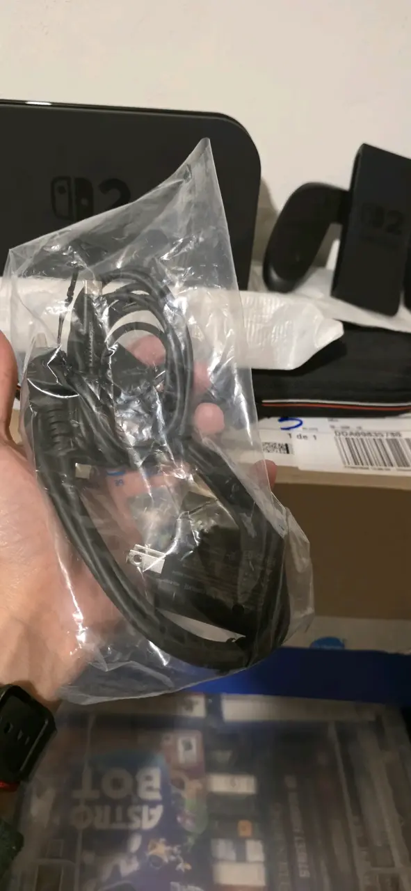 Consola Nintendo Switch 2 como nueva - 6
