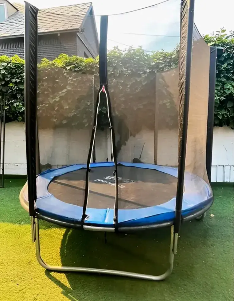 Trampolín con red de seguridad para niños - 3