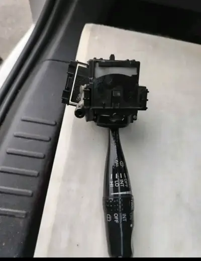 Telecomando para Suzuki Swift 2007-2012 - miniatura 3