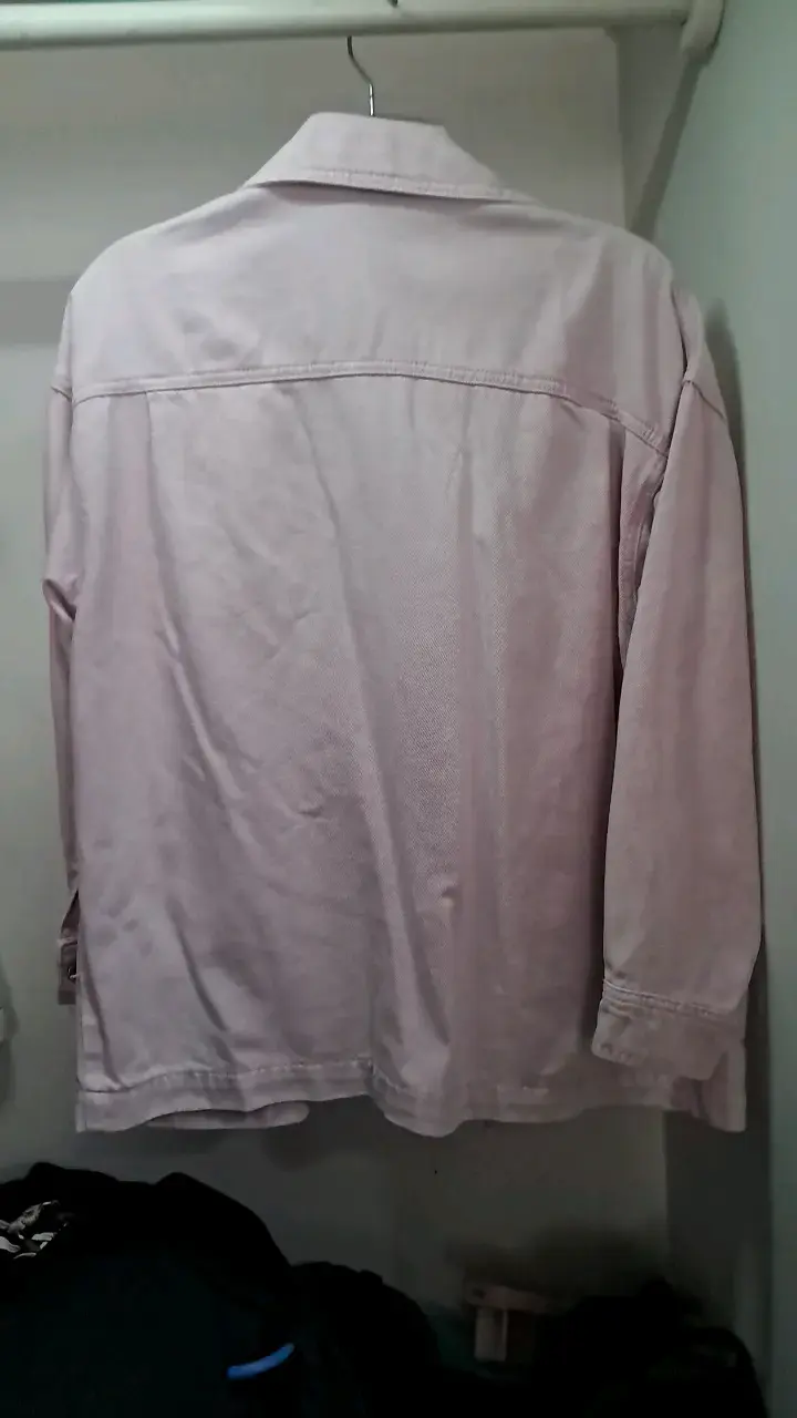 Chaqueta rosa de mezclilla con bolsillos - 2