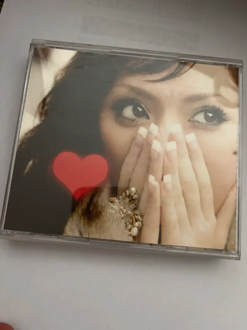 Ayumi Hamasaki Bold&Delicious CD y DVD - 1