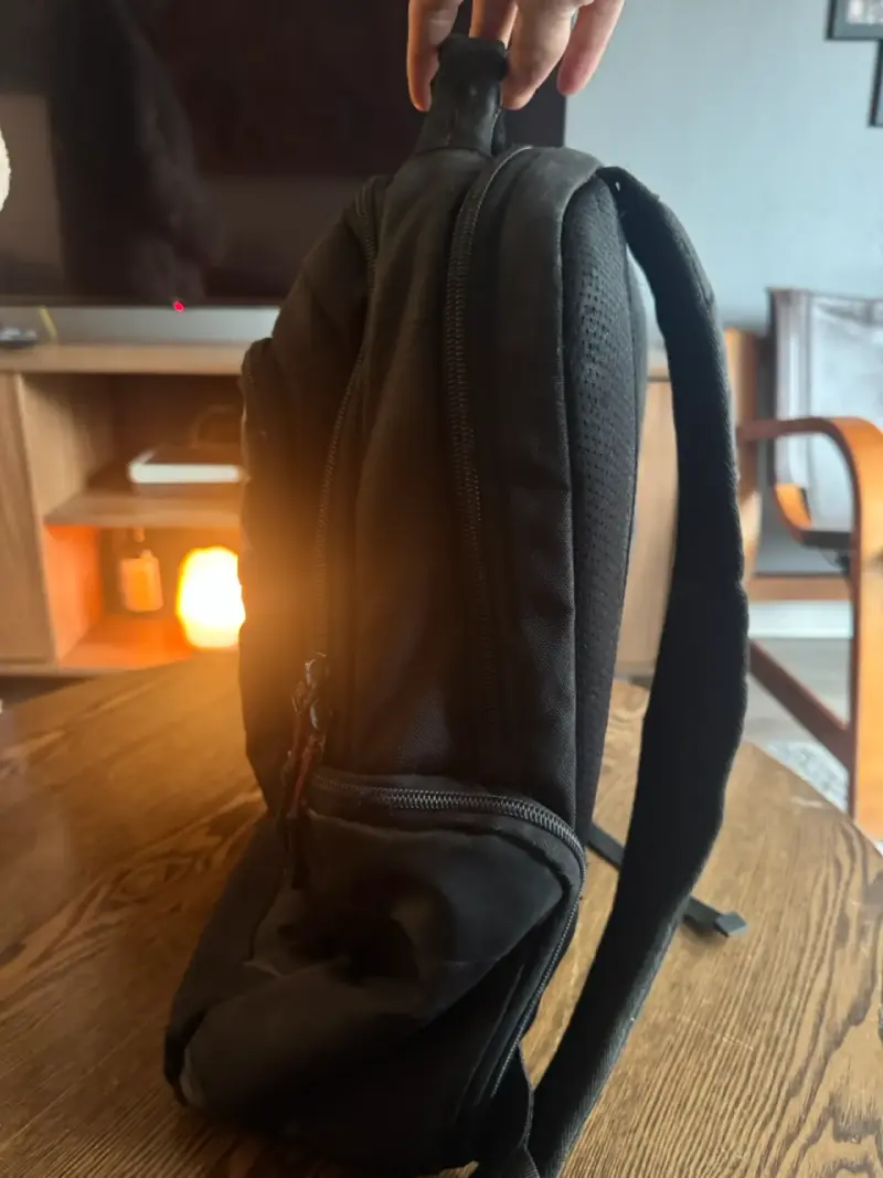 Mochila negra Head con múltiples compartimentos - 4
