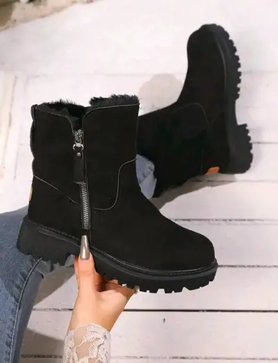 Botas negras de invierno - miniatura 1