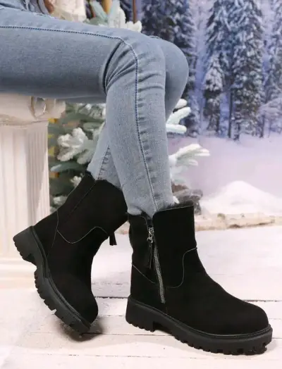 Botas negras de invierno - miniatura 2