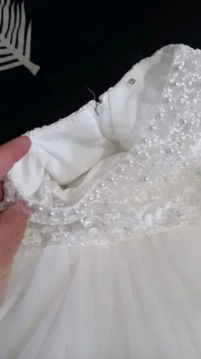 Vestido de bautizo blanco con encaje - miniatura 4