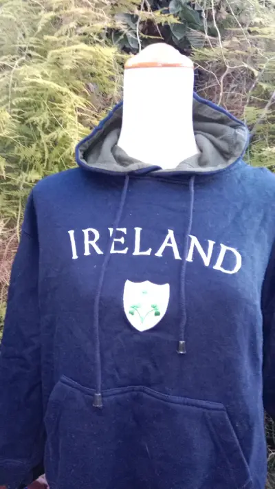 Polerón con capucha Irlanda azul marino - miniatura 1