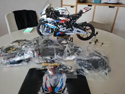 Set de construcción de motocicleta BMW de bloques - miniatura 1
