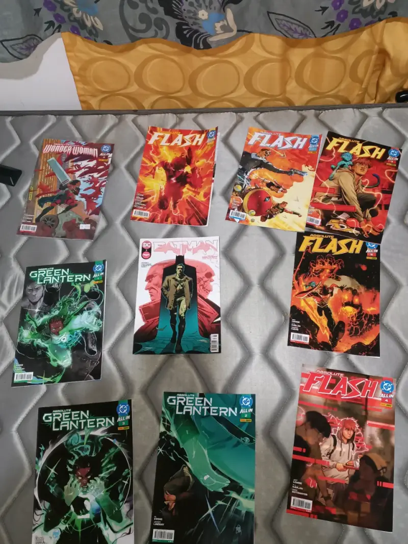 Colección de cómics dc universo absoluto