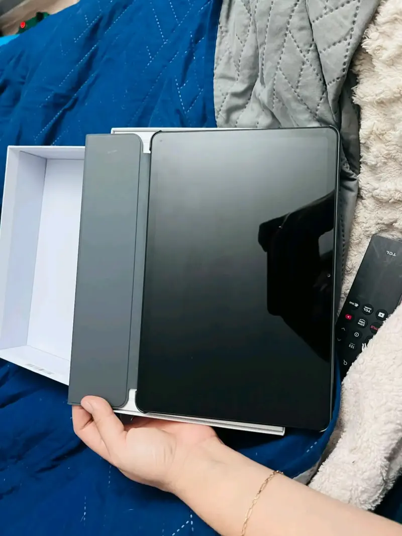Funda magnética para tablet color gris - 3