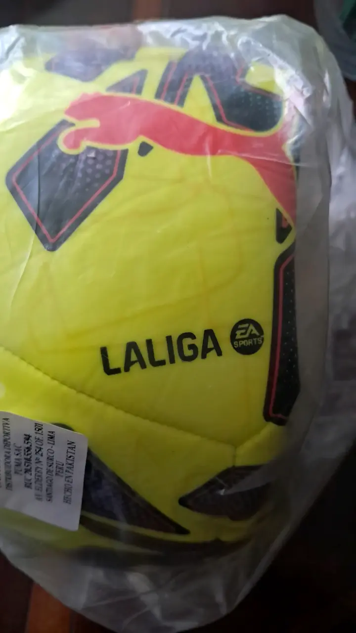 Balón de fútbol Puma LaLiga amarillo