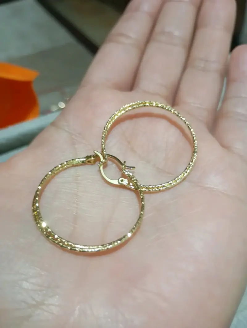 Aros de oro laminado elegantes para mujer - 5