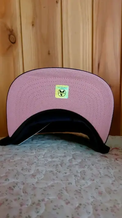 Gorra doble AA, morado con logo bordado - miniatura 4
