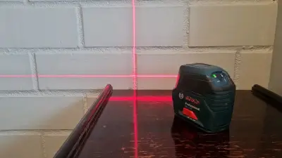 Nivel láser Bosch Professional GLL 2-10 - miniatura 2