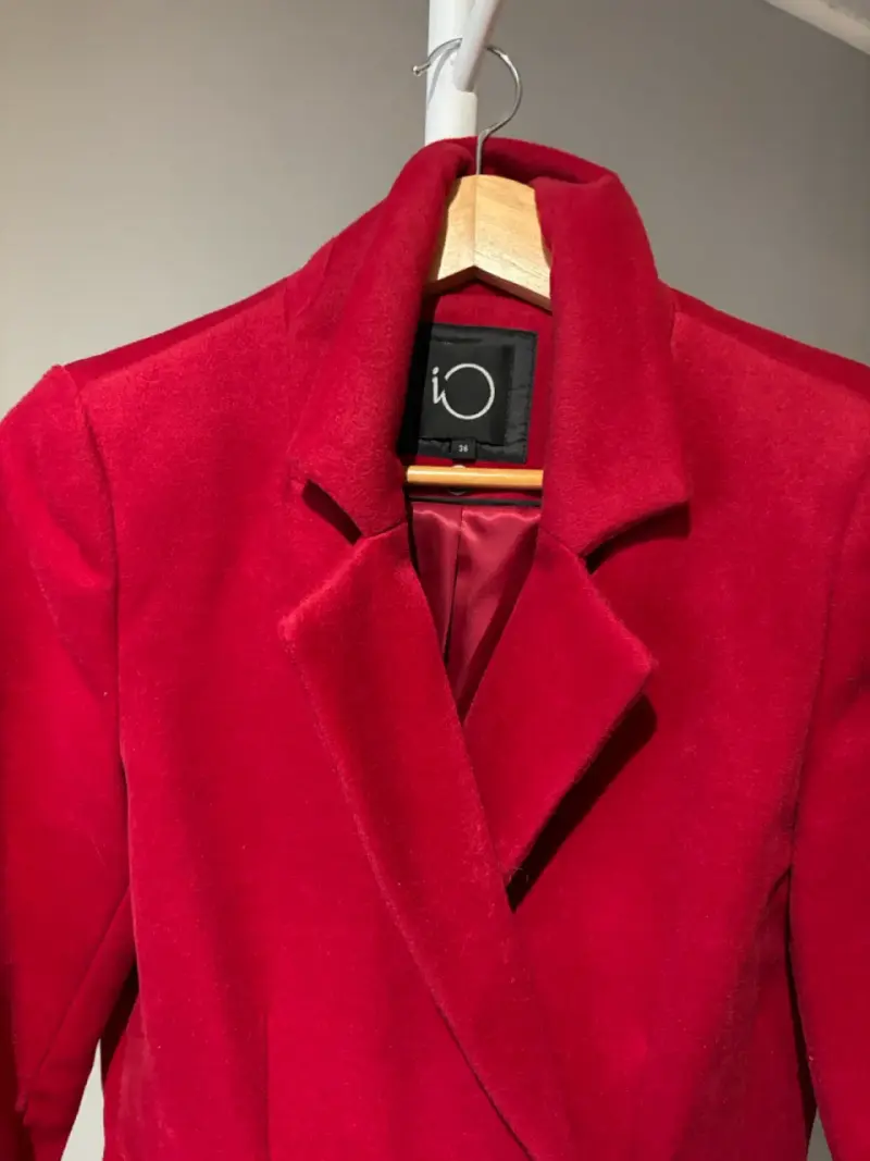 Abrigo rojo  talla 36 - 2