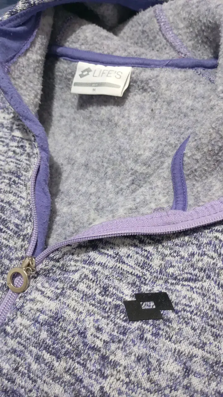 Chaqueta deportiva moragris con capucha para mujer - 2