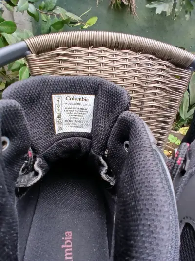 Botas de senderismo Columbia negras para hombre - miniatura 1