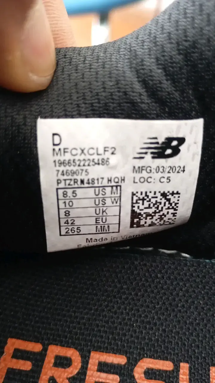 Zapatillas deportivas naranjas FuelCell - 3
