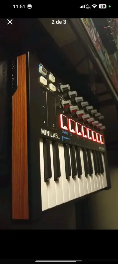 Controlador MIDI Arturia MiniLab MKII compacto - miniatura 2